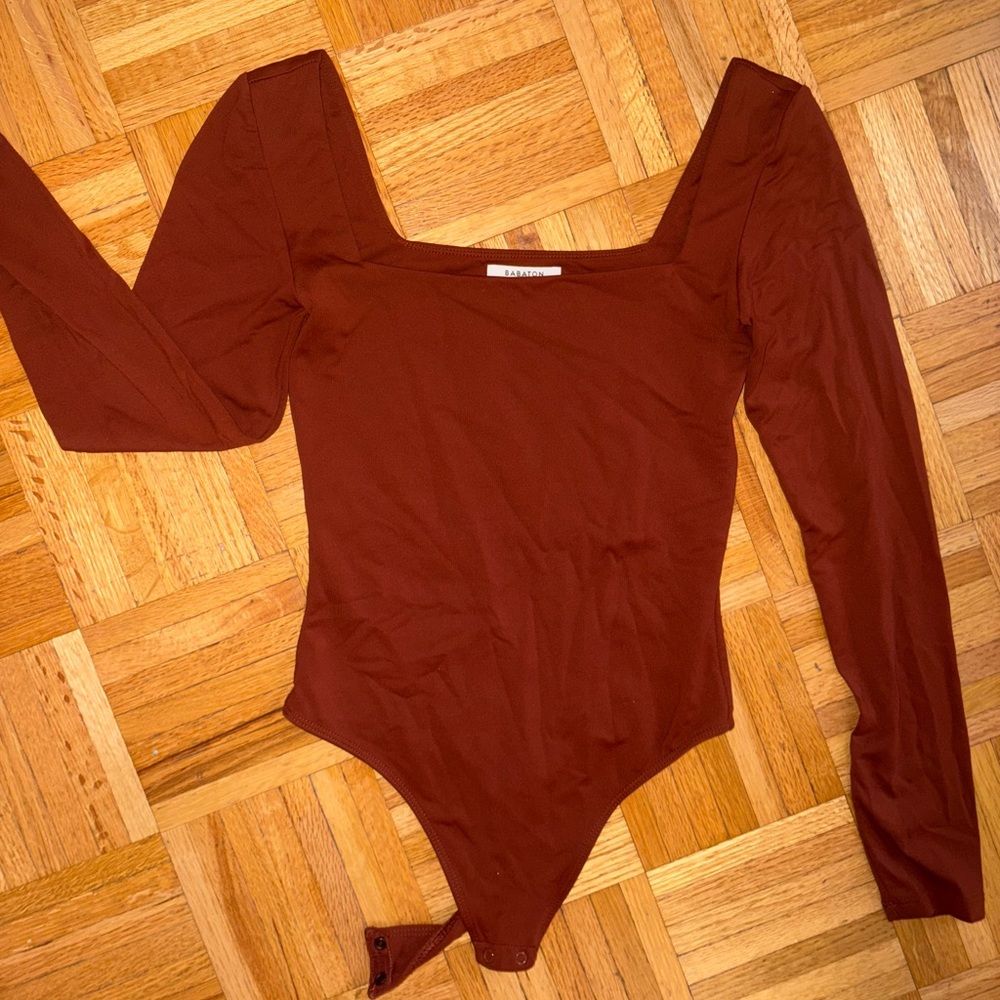 Artizia babaton contour square neck bodysuit